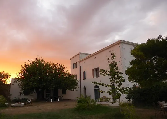 A Loghja Di Cavallo Morto Panzió 3*