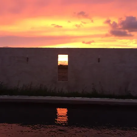 A Loghja Di Cavallo Morto Bonifacio (Corsica)